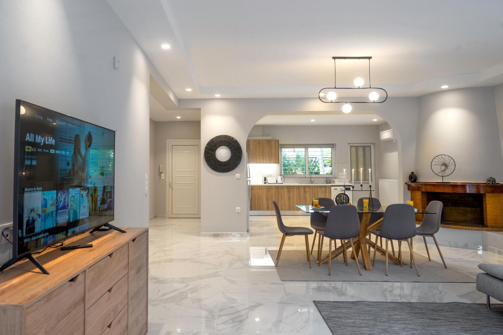 Apartment Glyfada Glamorous Athens